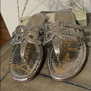Sam Edelman Cara Slide Sandal in Pewter Metallic Boa Snake Print New Size 7.5.